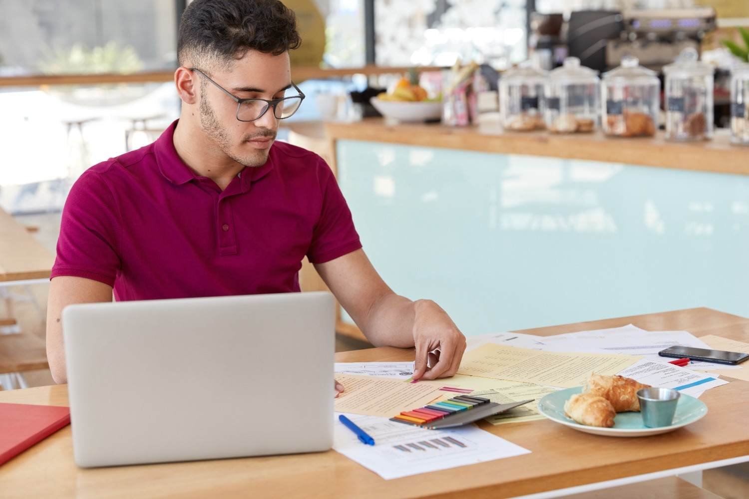 How to Start an Ecommerce Business With No Money