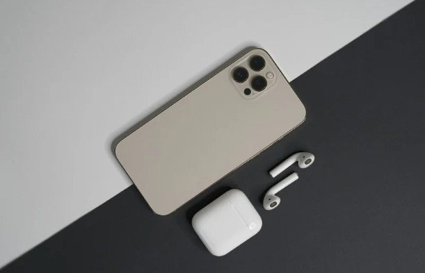 Benefits of Buying a Refurbished iPhone 17 Pro Max